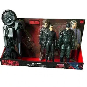 New! DC Comics Batman Batcycle Pack with 4 Figures